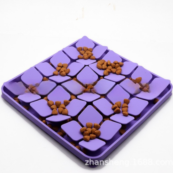 Purple Food Grade Silicone Pet Lick Mat For Perfect Distraction 3D Textured Slow Feeder & Dental Cleanner With Powerful Suction Dog Feeding Mats