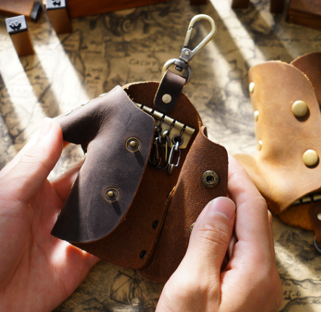 Wine Red Genuine Crazy Horse Leather Key Case Creative Jacket Shape Holder Vintage Cowhide Pouch For Car Fob & House Keys Brown Car Keys Fobs & Remote