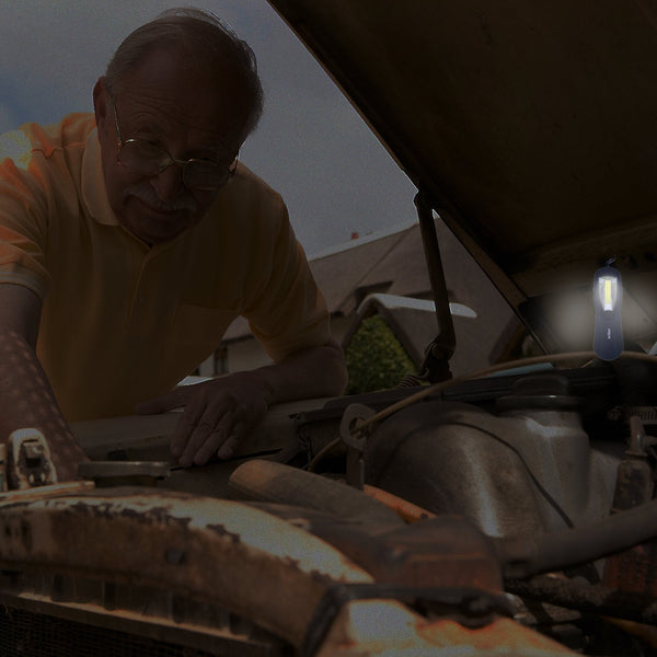 300 Lumens Ultra Bright Work Light With Cob Led Technology Black/Navy Torches & Work Lights