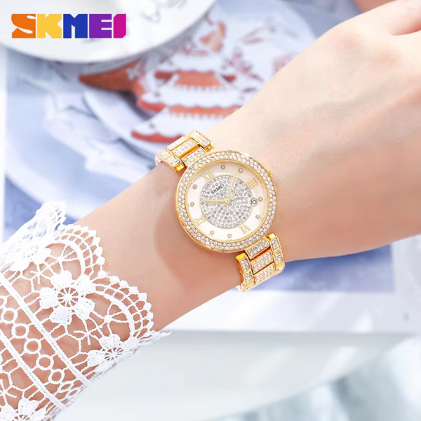 Women Quartz Watch With Diamond Roman Numerals And Round Dial Gold Watches