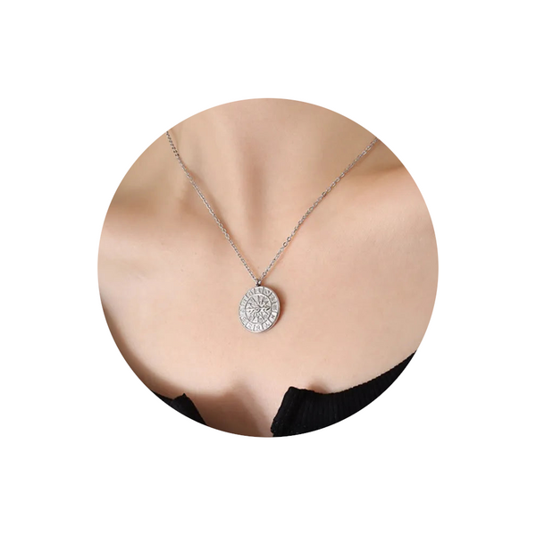 Zircon Titanium Steel Timepiece Shape Necklace Necklaces & Pendants