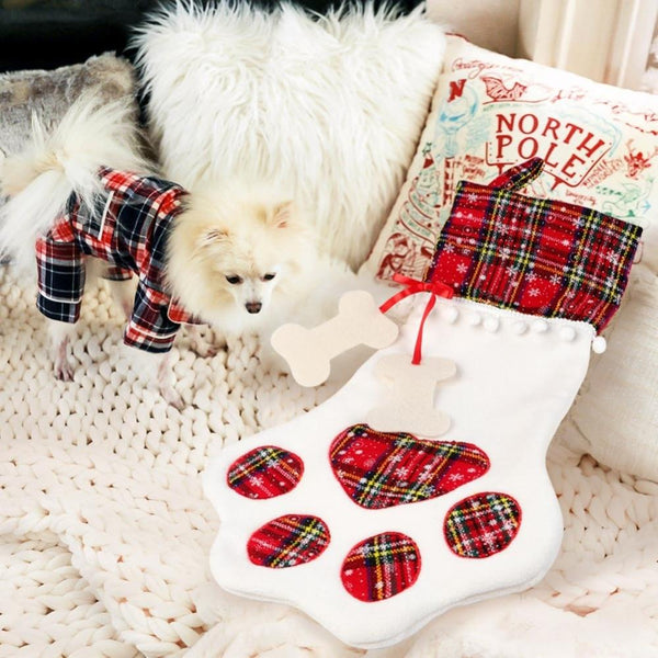 Red Or Blue Plaid Paw Shaped Pet Christmas Stocking For Dogs Cats Seasonal Decorations