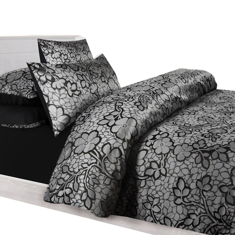 Accessorize Emma Quilt Cover Set Black Double Quilt Covers