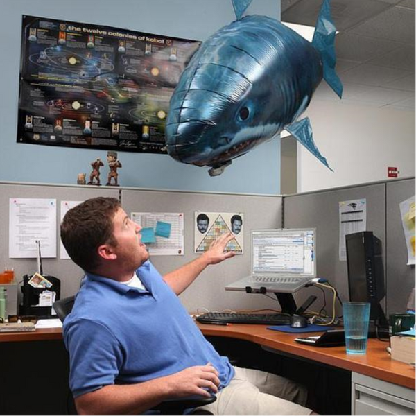 Flying Balloon Air Shark Toy Animal Remote Controlled Gift For Kids Wind Up Toys