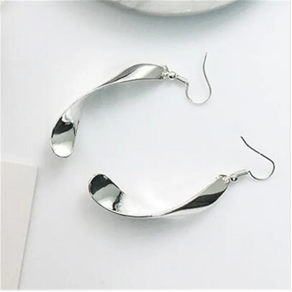 Veile Studios Women Metal Wave Bending Drop Silver Earrings