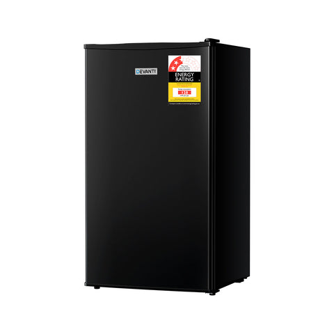Mini Fridges Devanti 95L Bar Fridge Black