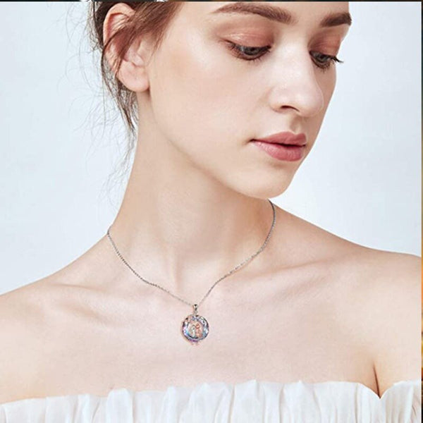 Veile Studios Tree Of Life Sisters On A Swing Necklaces Necklaces & Pendants