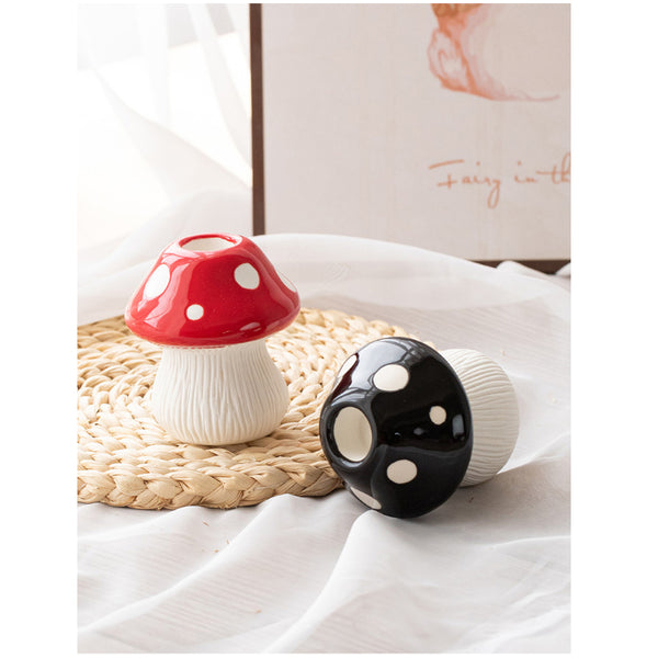 Big Size Black Whimsical Ceramic Mushroom Vase Decorative Floral & Hydroponic Planter Vases