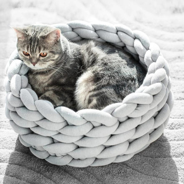 Chunky Knit Pet Bed For Dogs Or Cats Pet Beds