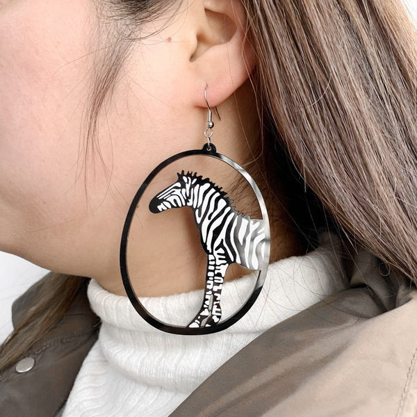 Veile Studios Acrylic Dangle Round Asymmetric Black Animals Drop Jewellery Earrings