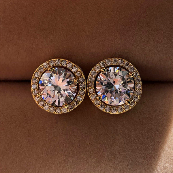 Veile Studios Round Diamond Classic Timeless Design Earrings