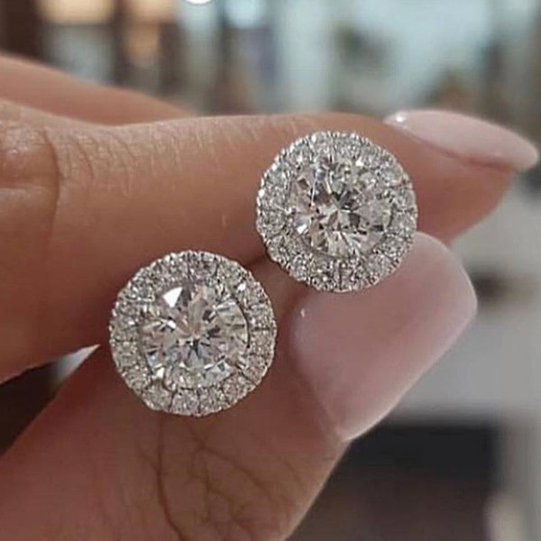 Veile Studios Round Diamond Classic Timeless Design Earrings