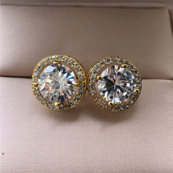 Veile Studios Round Diamond Classic Timeless Design Earrings