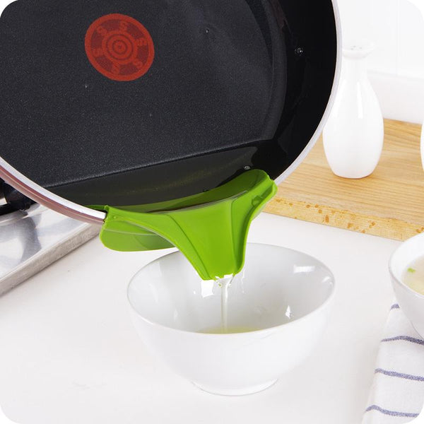 Silicone Funnel Saucepan Pourer Creative Kitchen Accessories Utensils