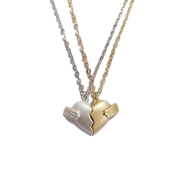 Veile Studios Creative Mag Net Love Necklace 2Pcs Heartbroken Shape Men And Women Necklaces & Pendants