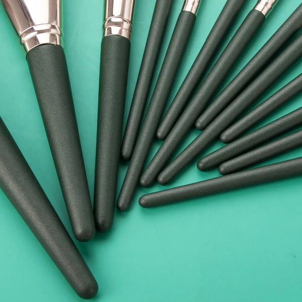14 Pieces Green Makeup Set Beauty Foundation Powder Blush Sculpting Brushes