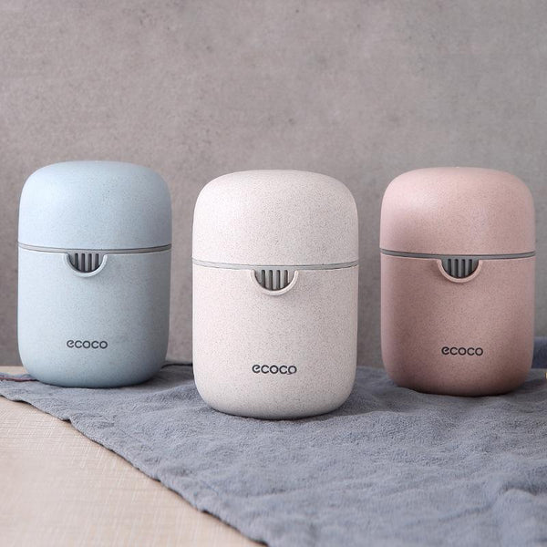 Manual Hand Fruit Juicer Rotating Squeezer Kitchen Gadget Juicers