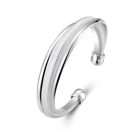 Diagonal Mesh Bracelet Fashion Modeling Silver