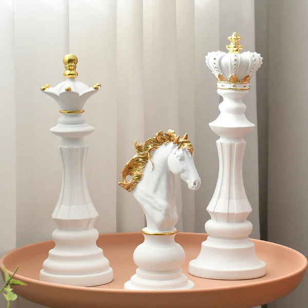Figurine Chess Piece White King Medium Resin Living Room Decoration Accessory Sculptures & Figurines
