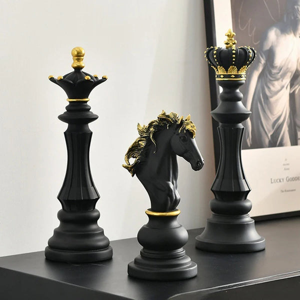 Figurine Chess Piece Black King Medium Resin Living Room Decoration Gifts Sculptures & Figurines