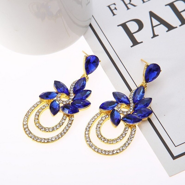 Veile Studios All Match Flower Blue Floral Crystal Elegant Earrings