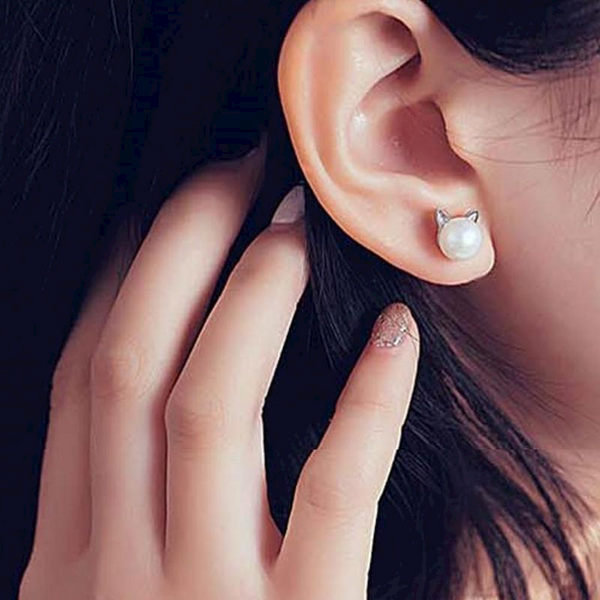 Veile Studios Cute Cat Freshwater Cultured Pearl Sterling Silver Earrings