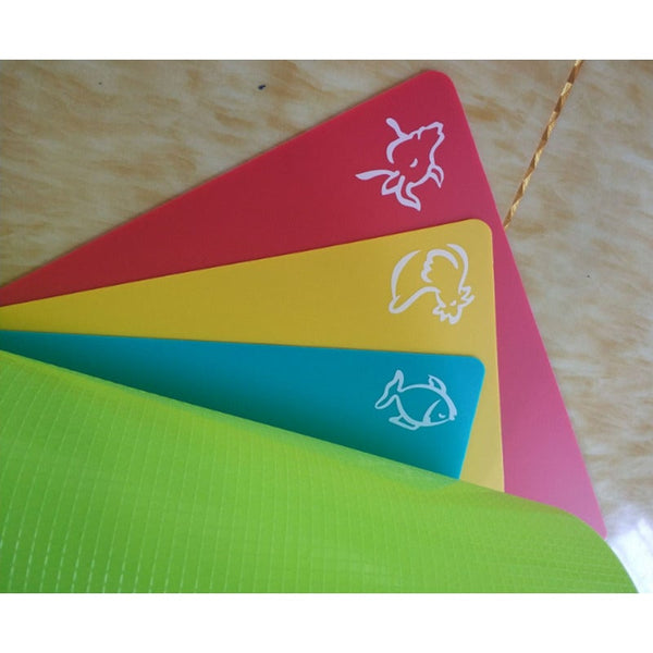 4Pcs Extra Thick Flexible Non Slip Cutting Board Mats With Food Icon Waffle Back Cutting Boards