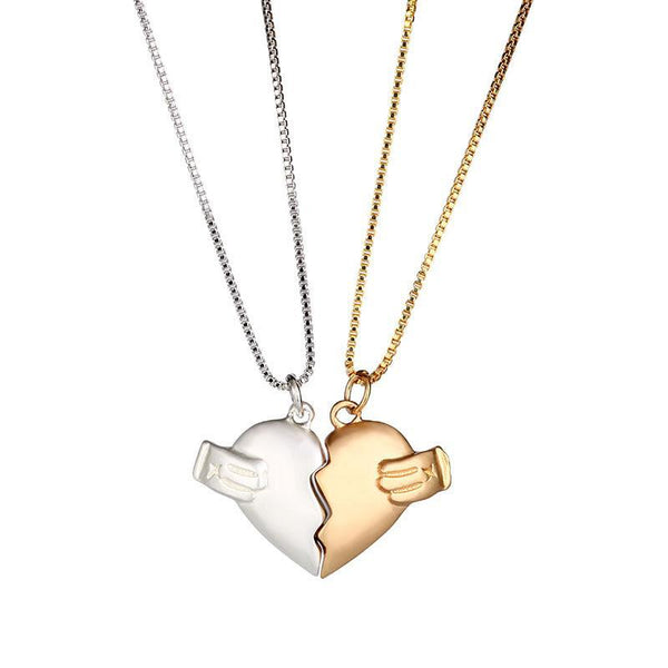Veile Studios Creative Mag Net Love Necklace 2Pcs Heartbroken Shape Men And Women Necklaces & Pendants