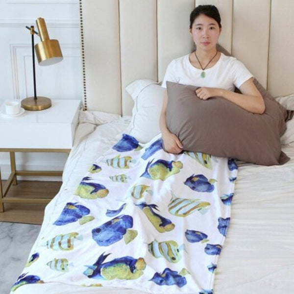 Fish Flannel Pattern Double Sided Home Nap Warm Blanket Multi W27.6 X L39.4 Inch