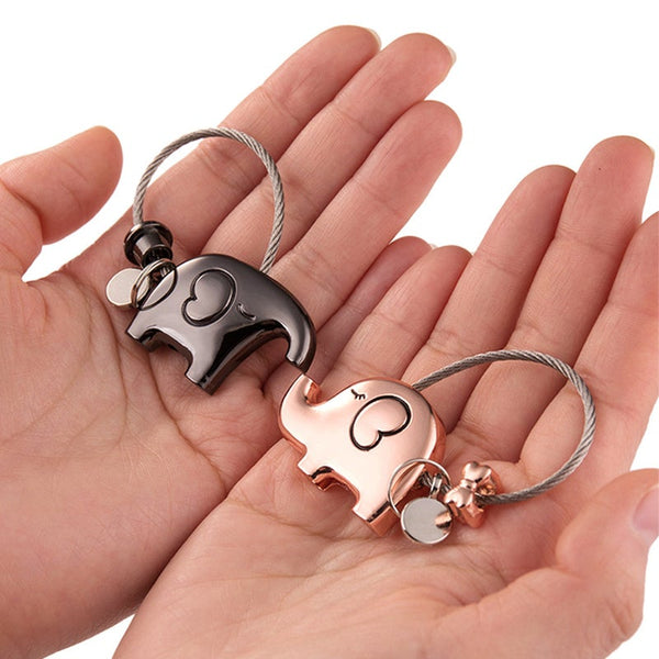 Good Luck Kiss Elephant Couple Keychain Pendant Wire Ring Chain Cute Cartoon Women Bag Backpack Ornaments Lovers Lanyard Keyrings