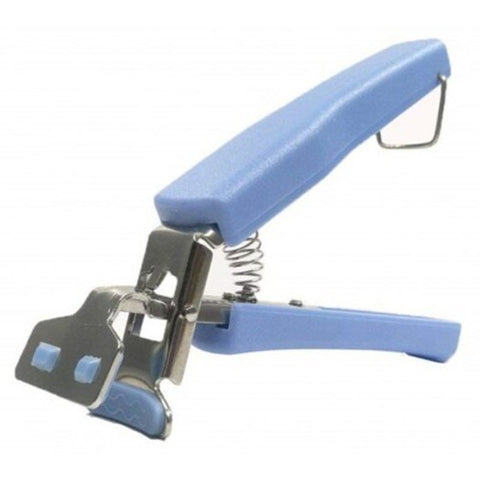 Gripper Clip For Moving Hot Plate Or Bowls With Food Out Day Sky Blue