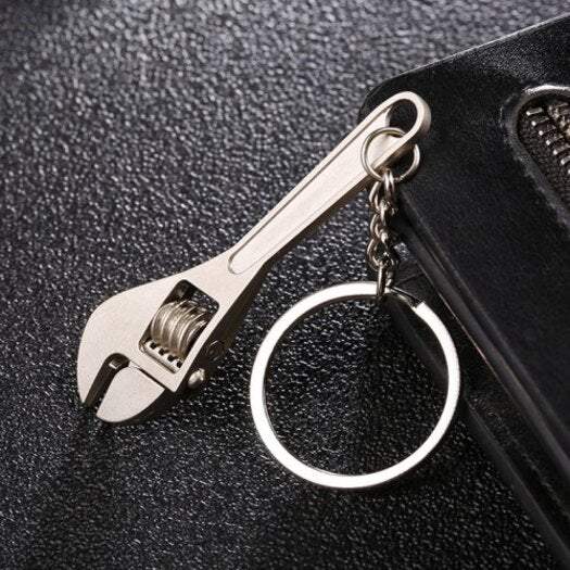 Necklaces Creative Simulation Wrench Keychain Car Small Gift Silver Keyrings