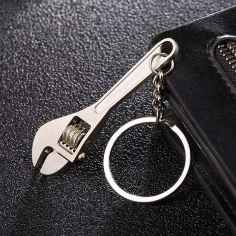 Necklaces Creative Simulation Wrench Keychain Car Small Gift Silver