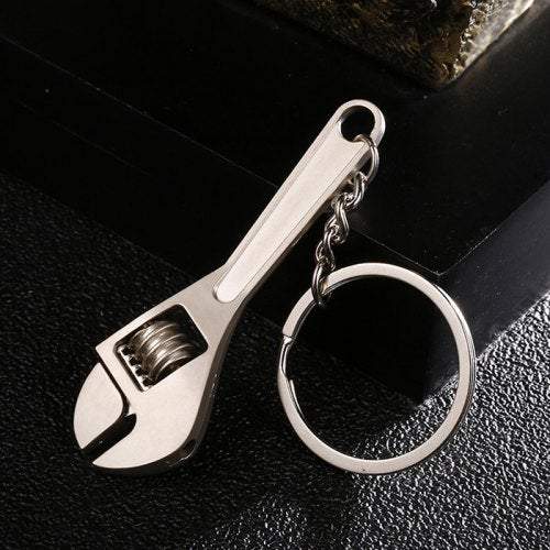 Necklaces Creative Simulation Wrench Keychain Car Small Gift Silver Keyrings