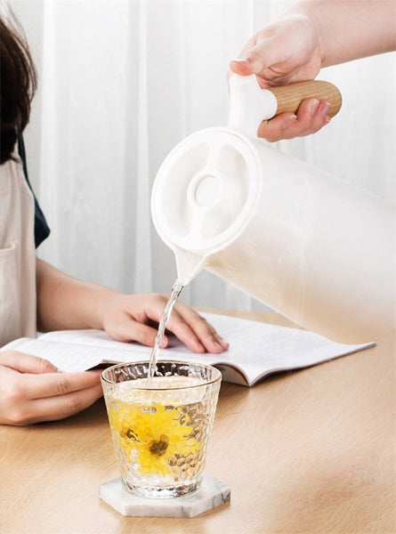 Large Capacity 1L Nordic Handle Insulated Thermos Jugs & Pitchers