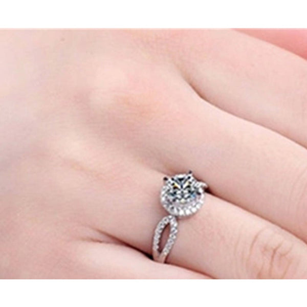Veile Studios High Grade Trendy Style Zircon Platinum Ring For Women Rings