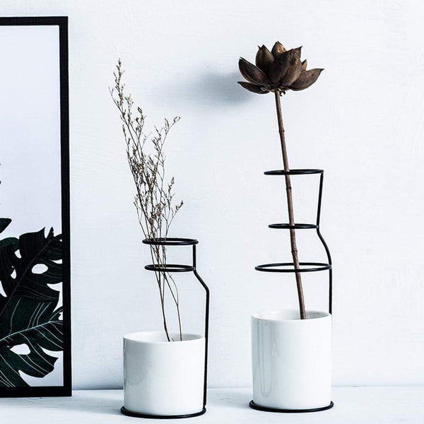Black White Nordic Iron Vase Decor Vases