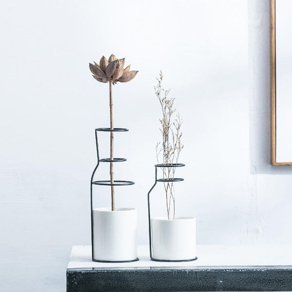 Black White Nordic Iron Vase Decor Vases