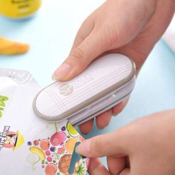Japanese Style Mini Sealer Portable Small Household Plastic Bag Sealing Machine Light Khaki