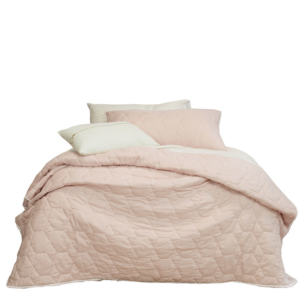 Jelly Bean Kids Bolston Pink Coverlet Set Single/Double Single Bed Quilts