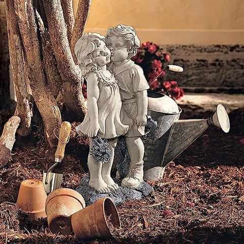 Kissing Couple Garden Statue Home Decoration Ornament Crafts Gifts Sculpture