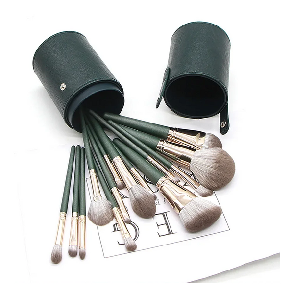 Makeup Soft Fluffy Tools Cosmetic Powder Eye Shadow Foundation Brushes