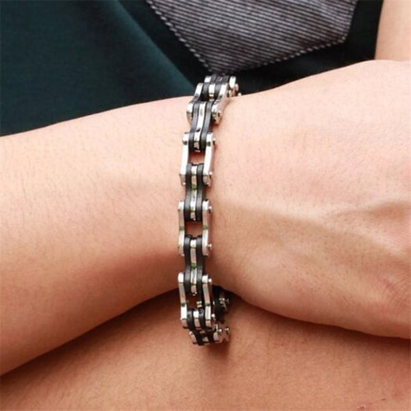 Veile Studios Masculine Mens Bike Chain Bracelet Of Stainless Steel Silver 21.5Cm X 1Cm Bracelets