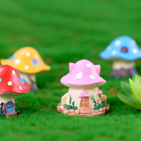 Fairy Garden Cartoon Resin Mushroom Statue House Figurine Succulent Decor Ornaments & Statues