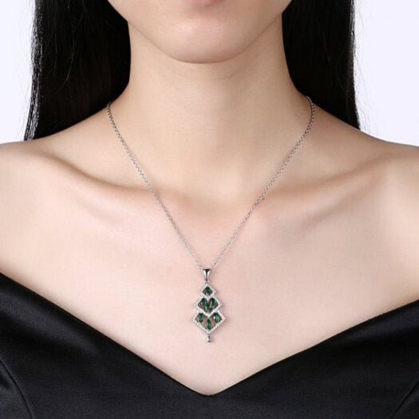 Ornaments Women Fashion Necklace Green Zircon Christmas 18 Inches Silver