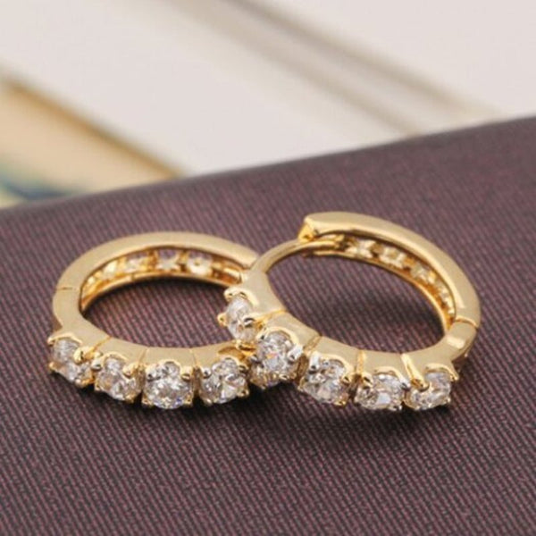 Pair Of Round Rhinestone Hollow Out Earrings White