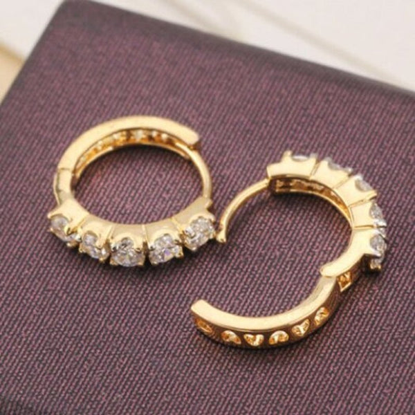 Pair Of Round Rhinestone Hollow Out Earrings White