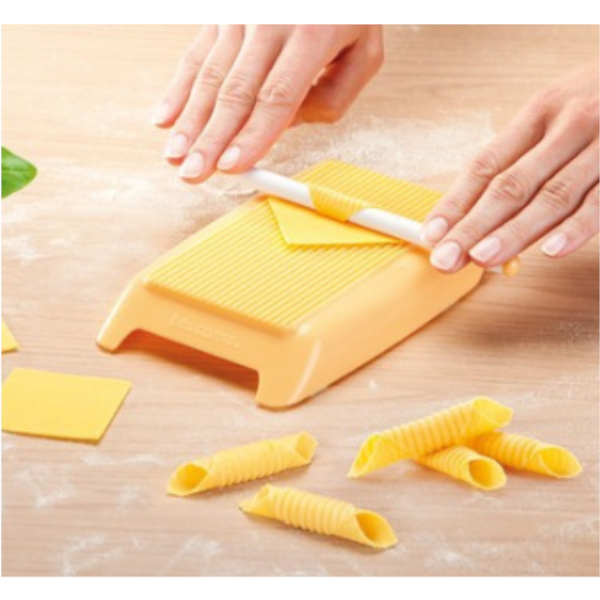 Pasta Making Board With Rolling Pins