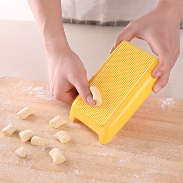 Pasta Making Board With Rolling Pins Pasta Makers Moulds & Presses