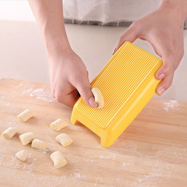 Pasta Making Board With Rolling Pins